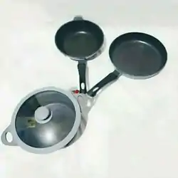 Casseroles, cocottes, poêles & faitouts Faitout + Poêle + Sauteuse fabriqué en pierre de la marque Kitchen Pro. Très bon état