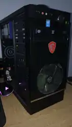 Pc Fixe PC GAMING AVEC SOURIS ET FIGURINE BONUS